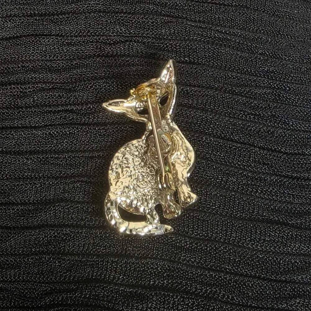 Vintage Cat Brooch Gold Tone  Rhinestone Kitty Pin Kitsch Jewelry